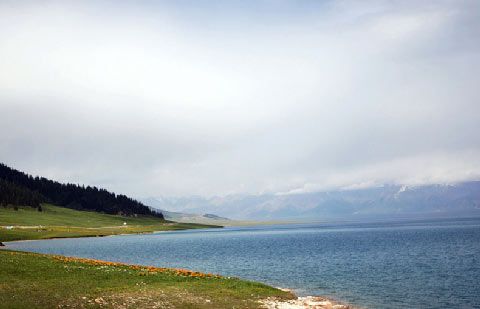 塞里木湖