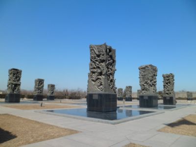 抗战纪念雕塑园