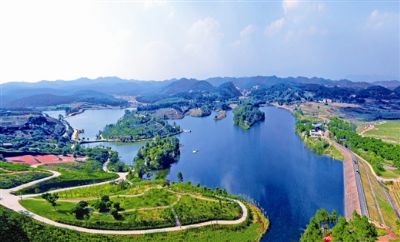 花雨湖生态休闲旅游区