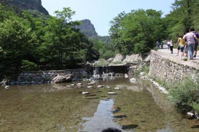 平山银河洞景区