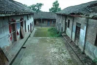 铜城寨村