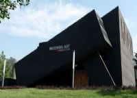 许燎源现代设计艺术博物馆（XLY MoMA）