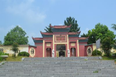 三塔寺风景区