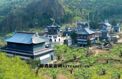 葫芦岛灵山寺