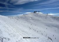蓝天滑雪场