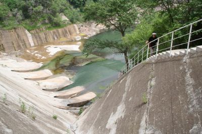 闹德海水库