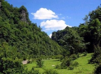 黑铁山旅游风景区